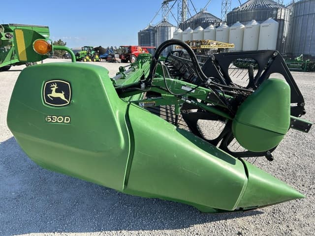 Image of John Deere 630D equipment image 3