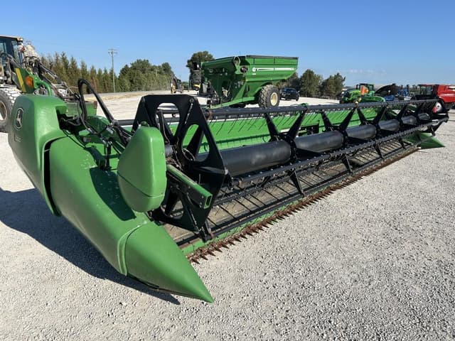 Image of John Deere 630D equipment image 2