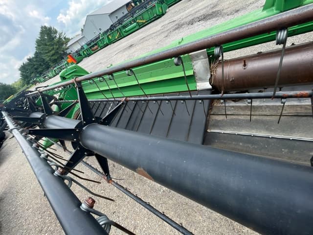 Image of John Deere 630D equipment image 4