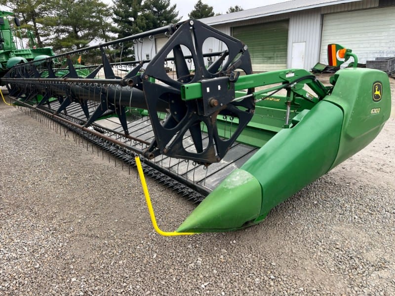 2011 John Deere 630D Equipment Image0