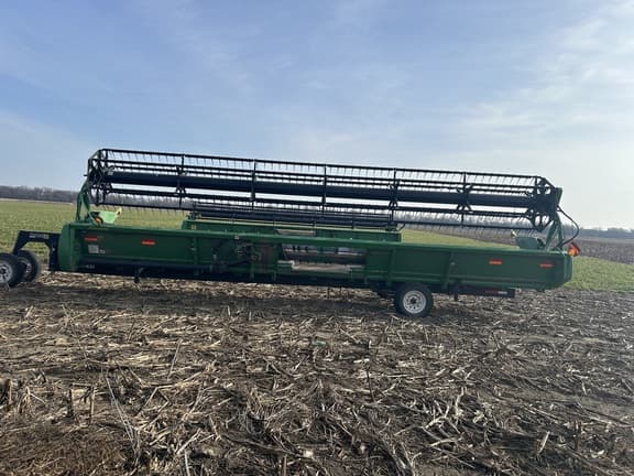 Image of John Deere 630F equipment image 3