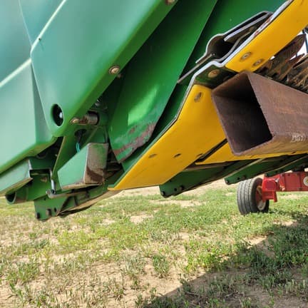Image of John Deere 630F equipment image 4