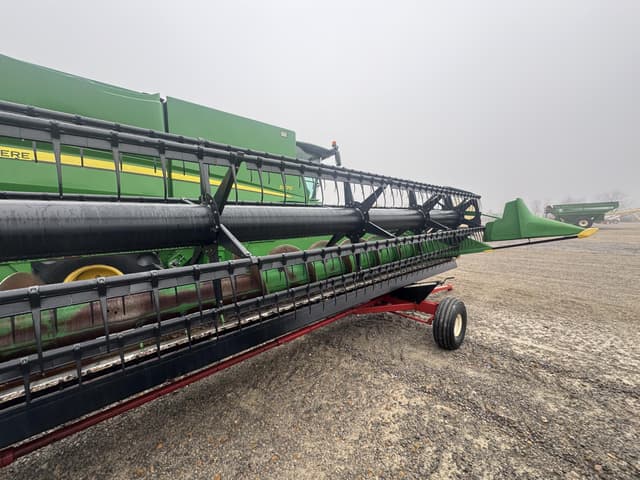 Image of John Deere 630F equipment image 3