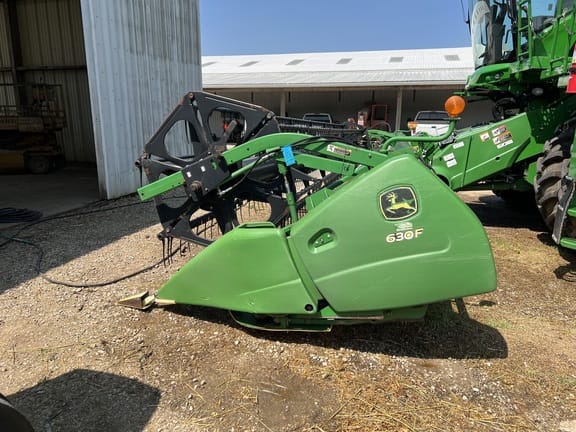 Main image John Deere 630F