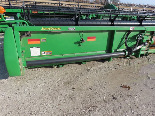 Image of John Deere 630F equipment image 1