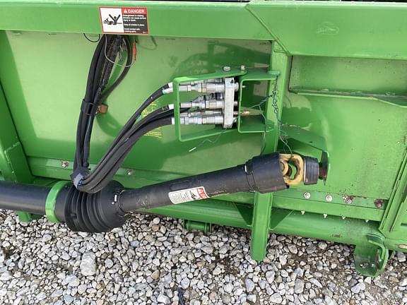 Image of John Deere 630F equipment image 4