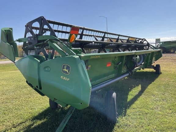 Main image John Deere 630F