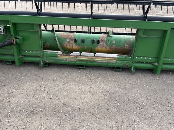 Image of John Deere 630F equipment image 4