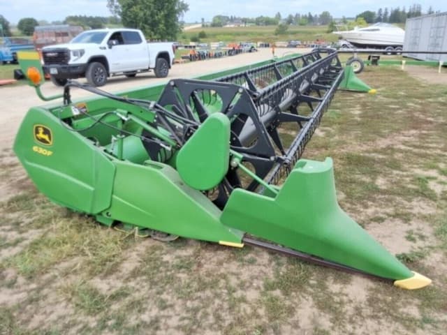 Image of John Deere 630F equipment image 4