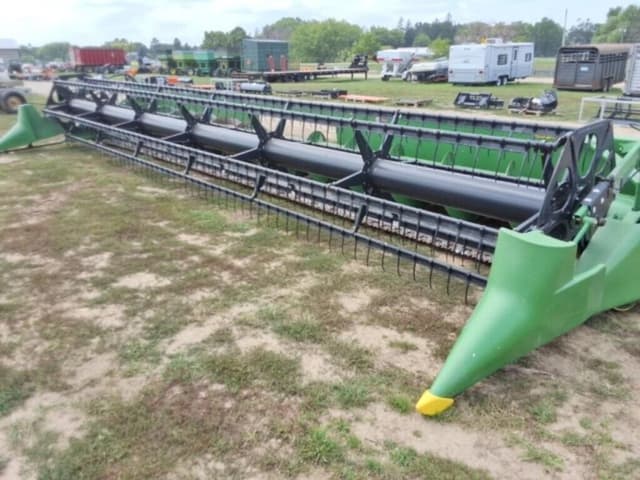 Image of John Deere 630F equipment image 1