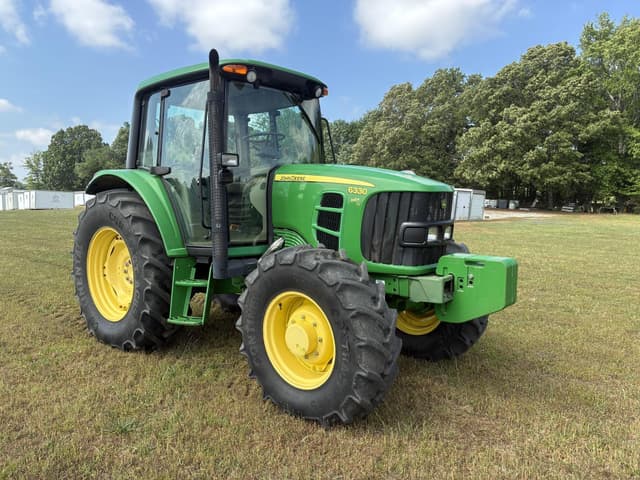 Image of John Deere 6330 equipment image 2