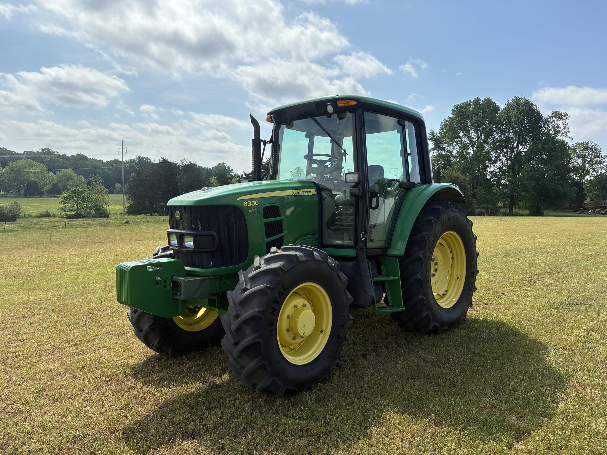 2011 John Deere 6330 Equipment Image0