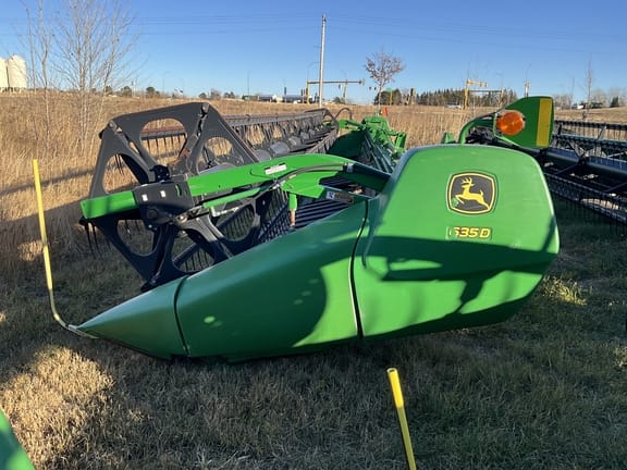 Main image John Deere 635D