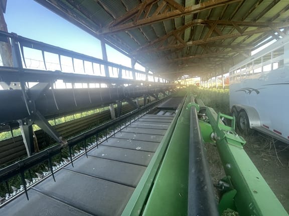 2011 John Deere 635D Equipment Image0