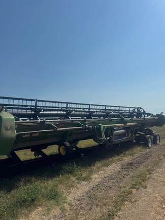 Main image John Deere 635D