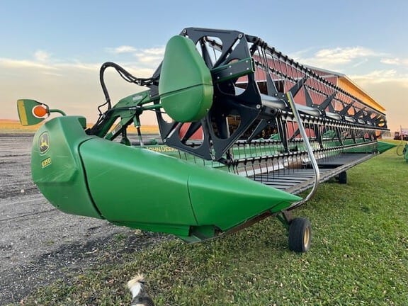 2011 John Deere 635D Equipment Image0