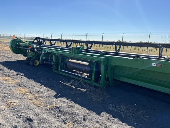 2011 John Deere 635D Equipment Image0