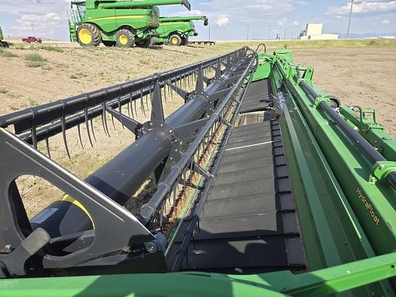 Image of John Deere 635D equipment image 2