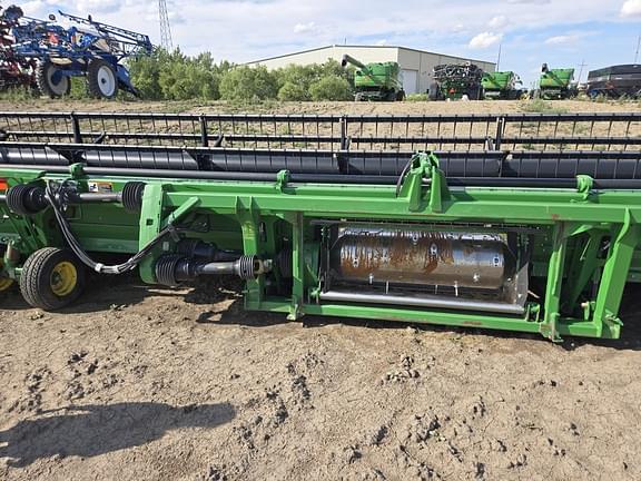 Image of John Deere 635D equipment image 3