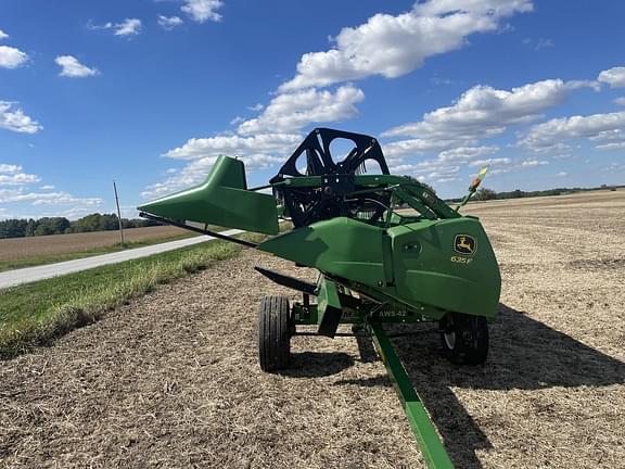 Image of John Deere 635F equipment image 1