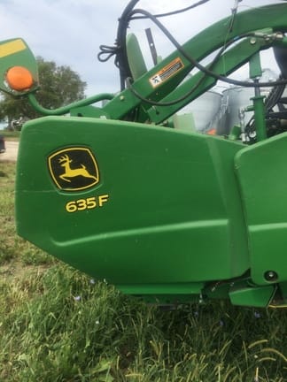 Main image John Deere 635F