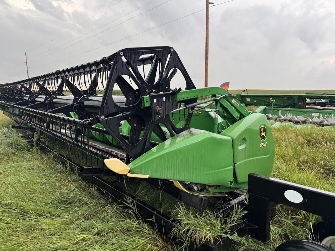 Image of John Deere 635F Primary image