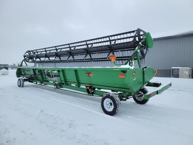 Image of John Deere 635F equipment image 4