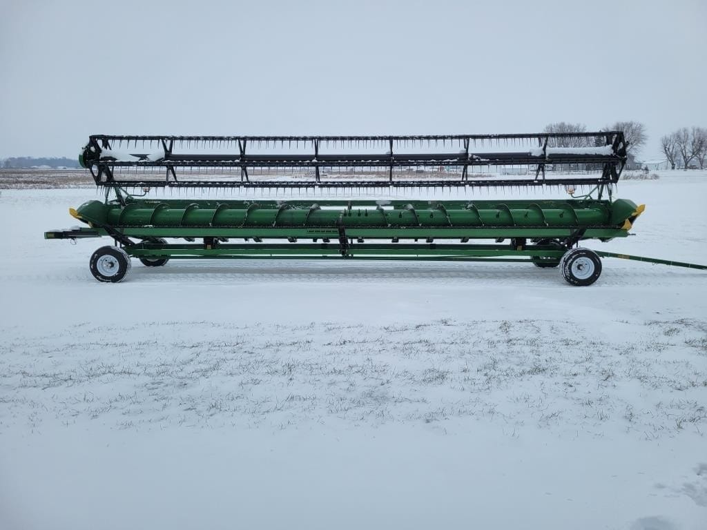 2011 John Deere 635F Equipment Image0