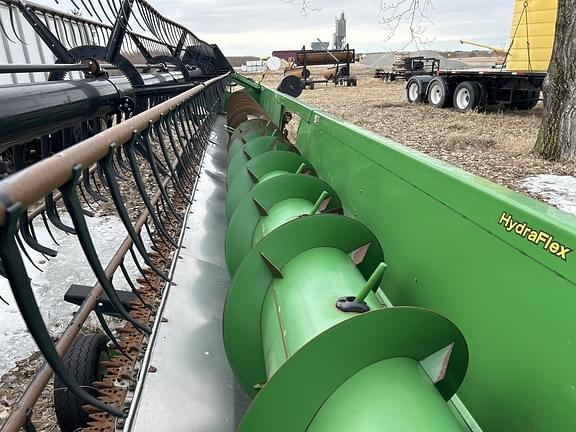 Image of John Deere 635F equipment image 1