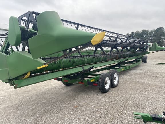 Image of John Deere 635F equipment image 3