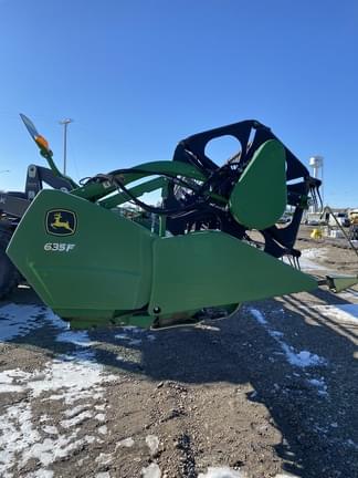 Main image John Deere 635F