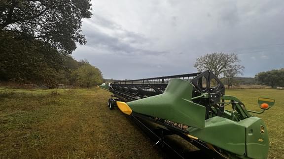 Image of John Deere 635F Primary image