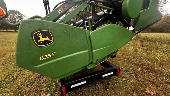 Image of John Deere 635F equipment image 4