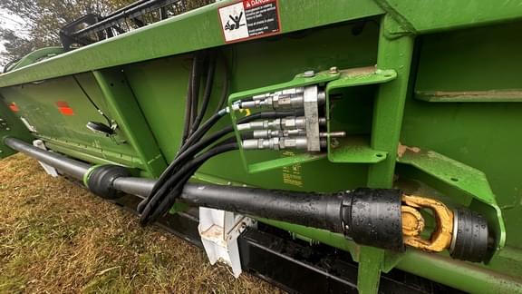 Image of John Deere 635F equipment image 2