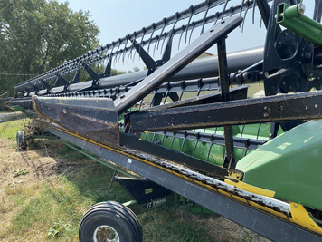 Main image John Deere 635F