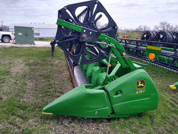 Main image John Deere 635F