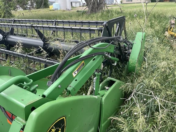 Image of John Deere 635F equipment image 1