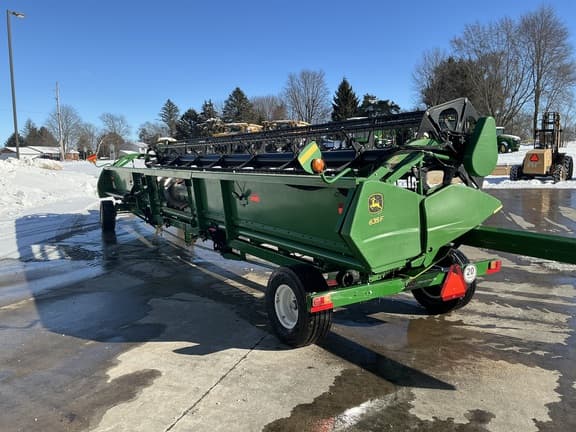 Image of John Deere 635F equipment image 4