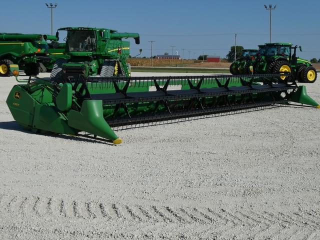 Image of John Deere 635F equipment image 1