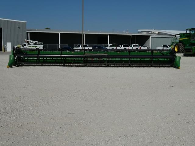 Image of John Deere 635F equipment image 3