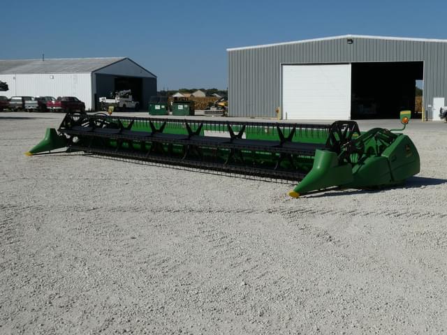Image of John Deere 635F equipment image 2