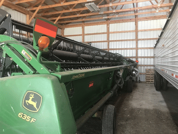 Main image John Deere 635F