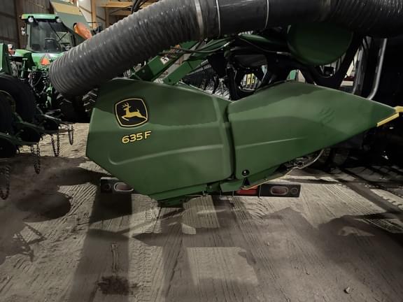 Image of John Deere 635F equipment image 1