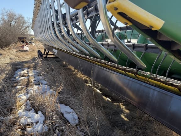 Image of John Deere 635F equipment image 1