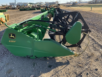 Main image John Deere 635F