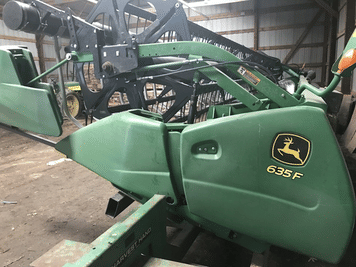 Main image John Deere 635F