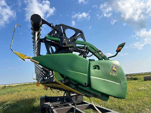 Image of John Deere 635F equipment image 1