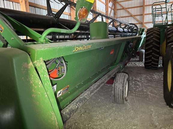 Image of John Deere 635F equipment image 4