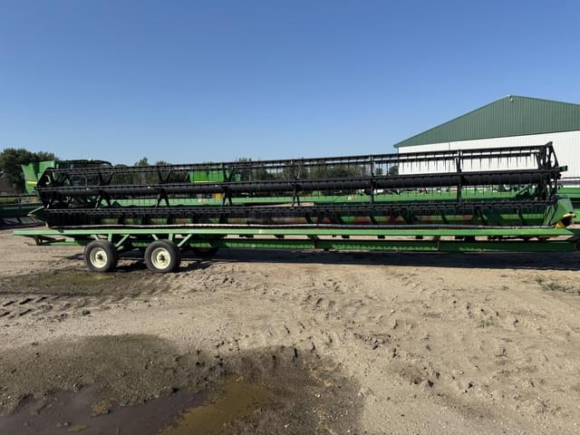 Image of John Deere 635F equipment image 1