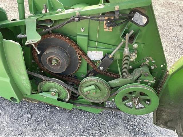 Image of John Deere 635F equipment image 4